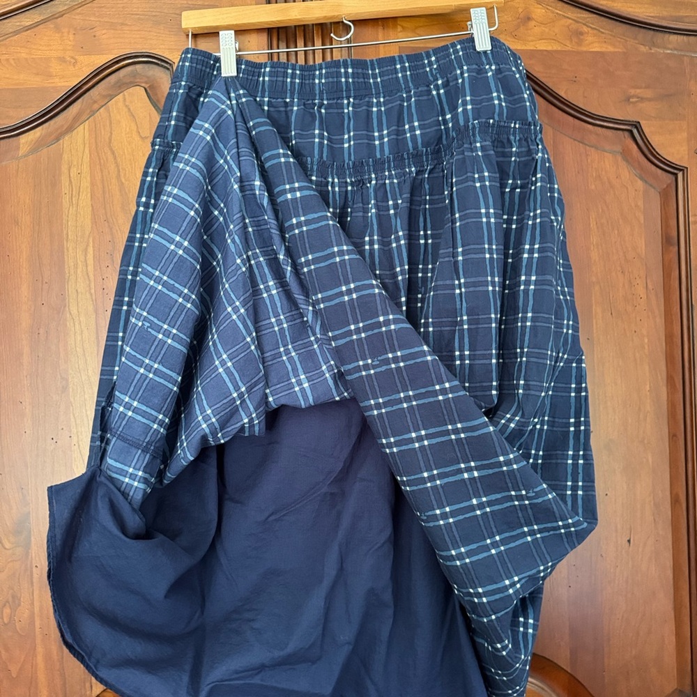 Madewell Navy Plaid Gathered Skir - Picture 5 of 7